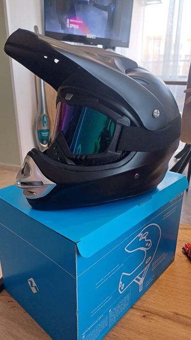 Каска за мотокрос