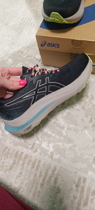 Маратонки  ASICS, Асикс,,adidas