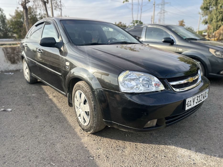 Vikup arendaga lasetti 2-poz metan gaz bilan