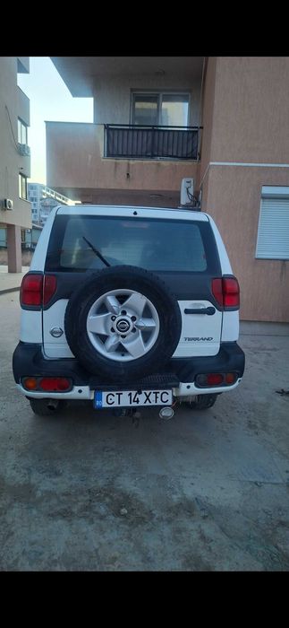 Nissan  terrano 2 4x4 3.0Diesel