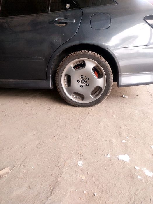 Продам Диски R18