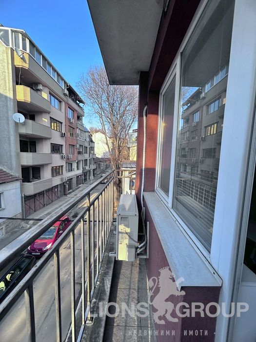 Продава се Тристаен апартамент в Варна, Христо Ботев - 80 кв.м за 2113 €/кв.м - Снимка #10