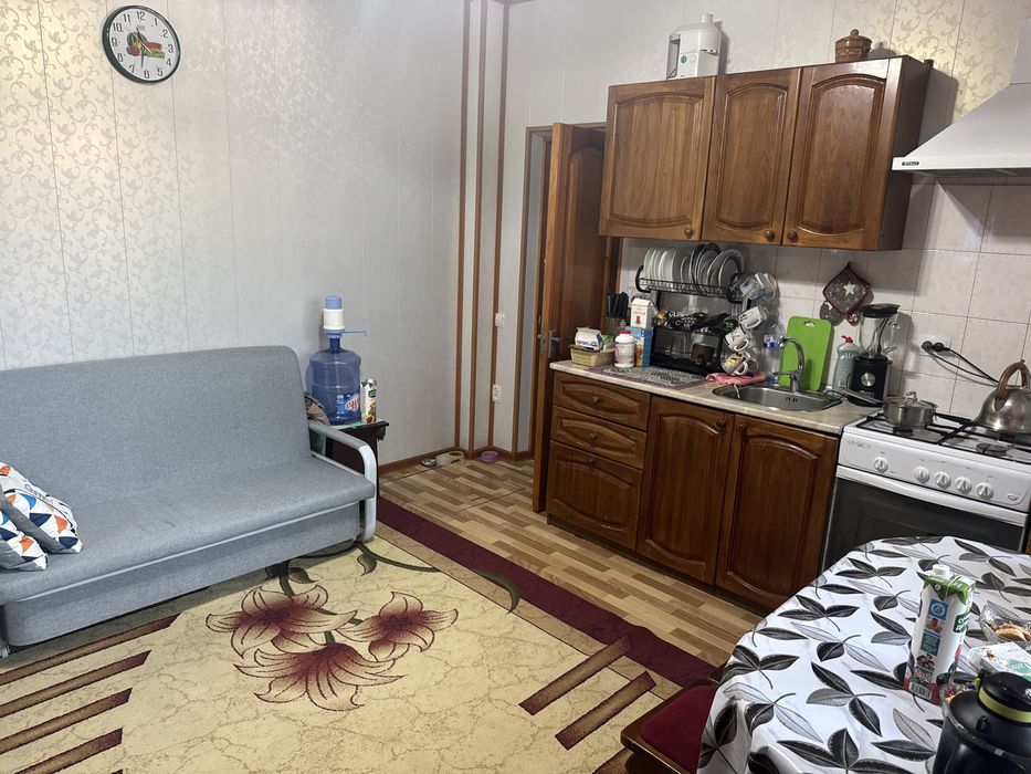 Азербайджанский центр, ТШИТ, улица Кызыл Арват участок 2,4 Сотки