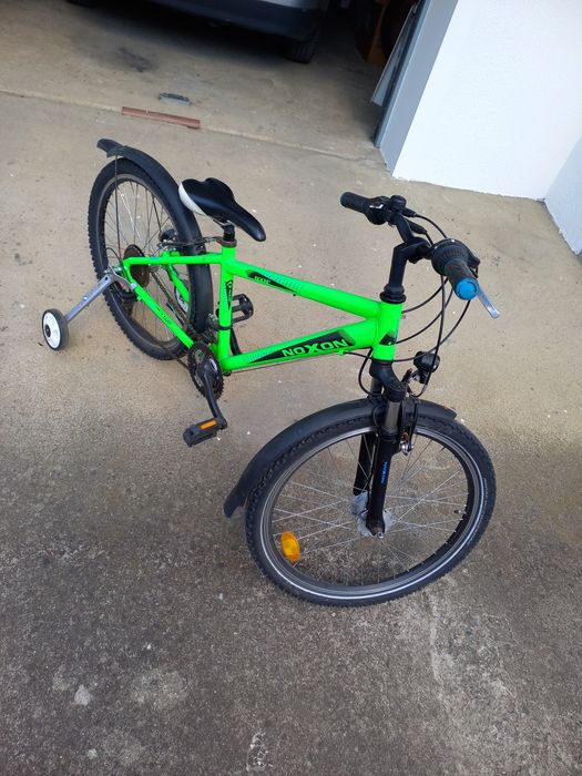 Bicicleta copii 24x1,95.Preț. 1000 lei.