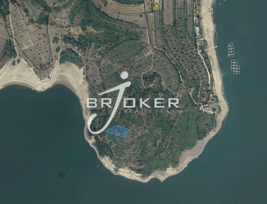 Парцел в Кърджали, област-с.Гняздово