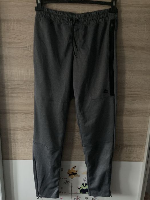 Pantaloni jogger sport