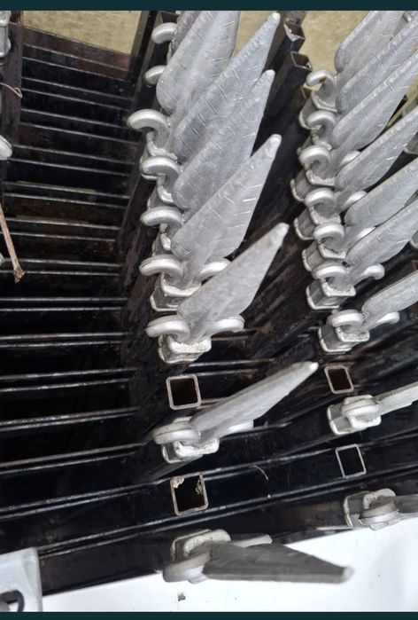 Gard fier din țeavă