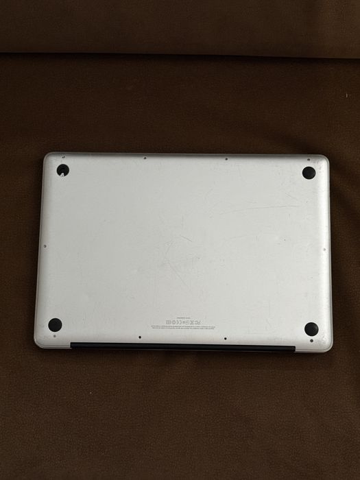 Macbook Pro Mid 2012 15' 16GB ram 240 GB SSD