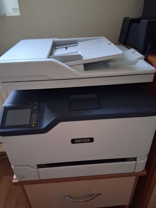 Imprimanta xerox c235