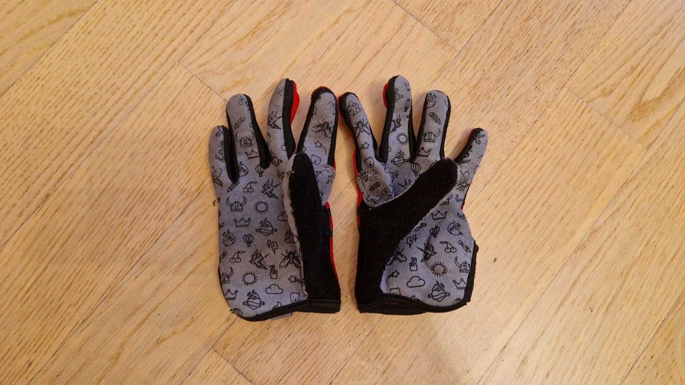 Manusi woom copii (marimea 6)