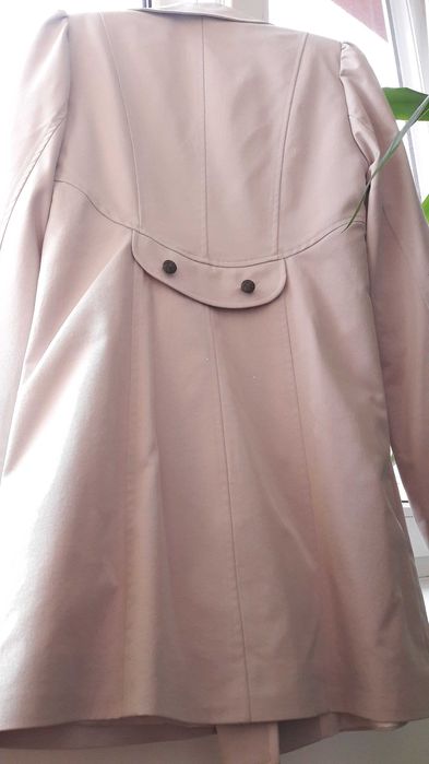 Trenci cu 2 randuri de nasturi