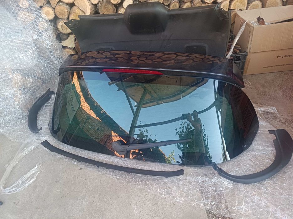 Задно отваряемо стъкло Пежо 308SW