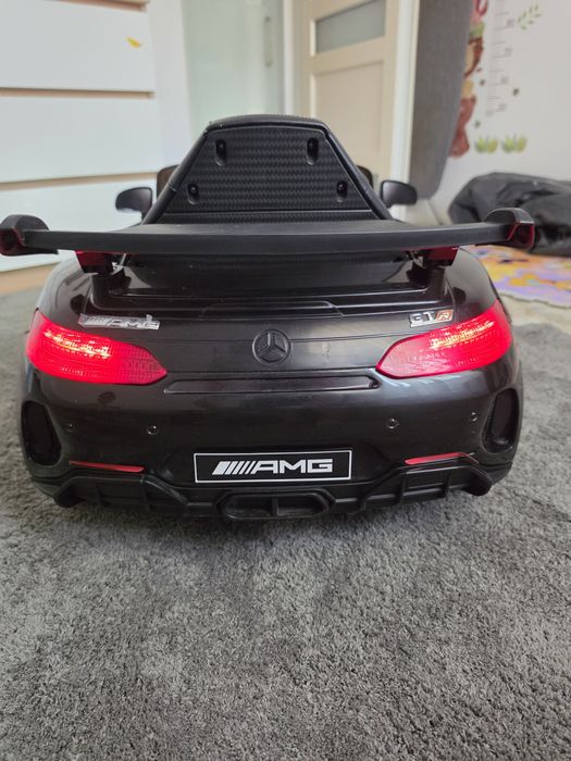 Masina electrica mercedes