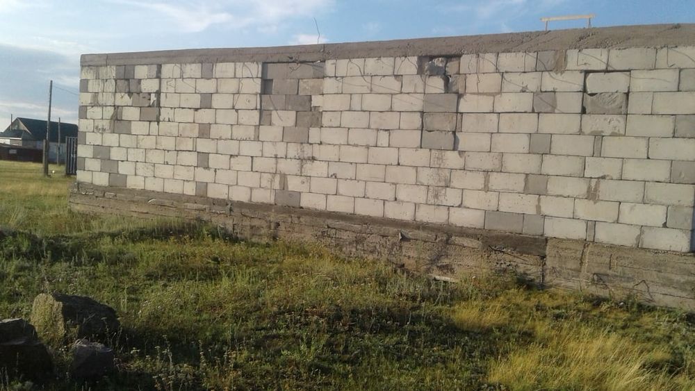 Недостроенный дом