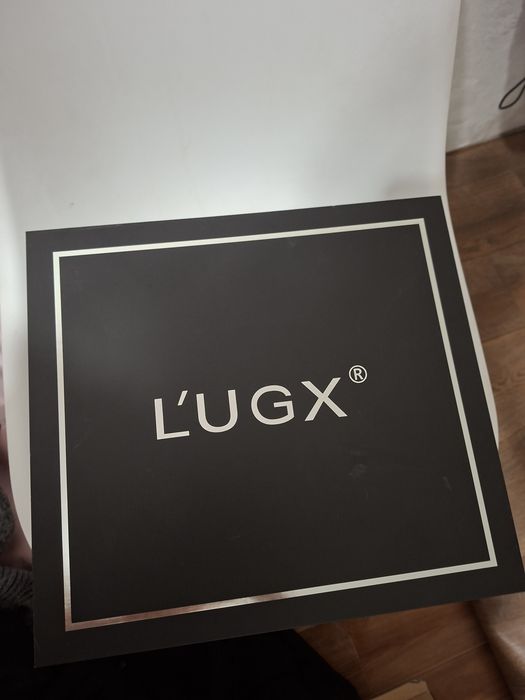 Пылесос для маникюра L'UGX