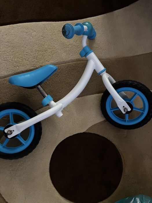 Bicicleta copii fata pedale