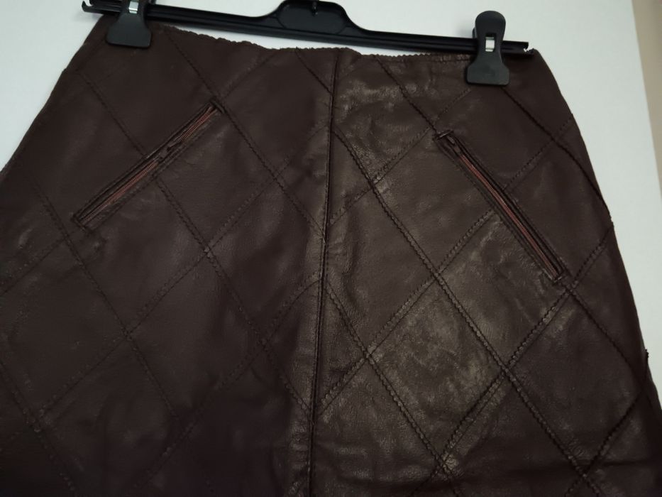 Кожена пола с подплата