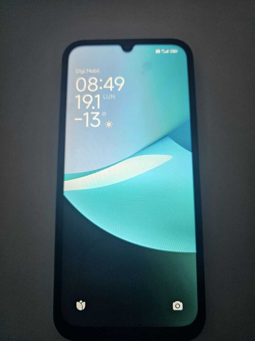 Vând Redmi 15 C ...dual SIM ..nou .de o săptămână este luat.