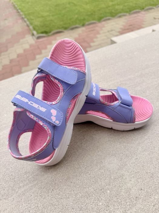 Sandale Skechers marime 34