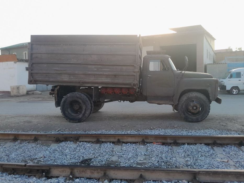 Газ 53. Самасвал, газда юради