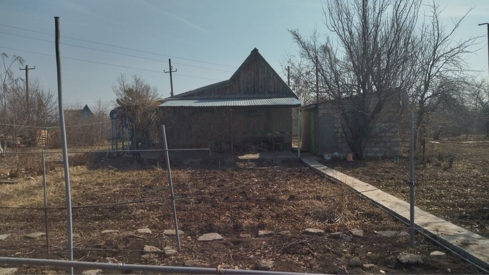 Продам дачу, район 2-я дачная направо