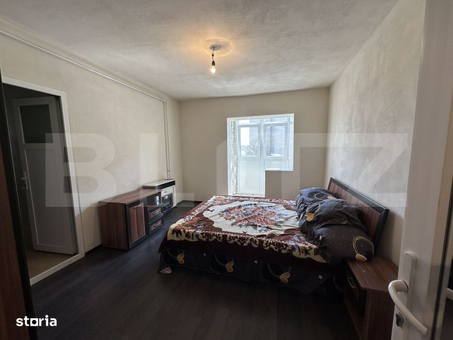 Garsoniera vanzare, 27 mp, zona Debarcader