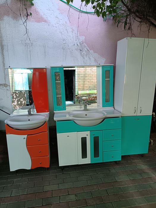 Продам мебель для ванной