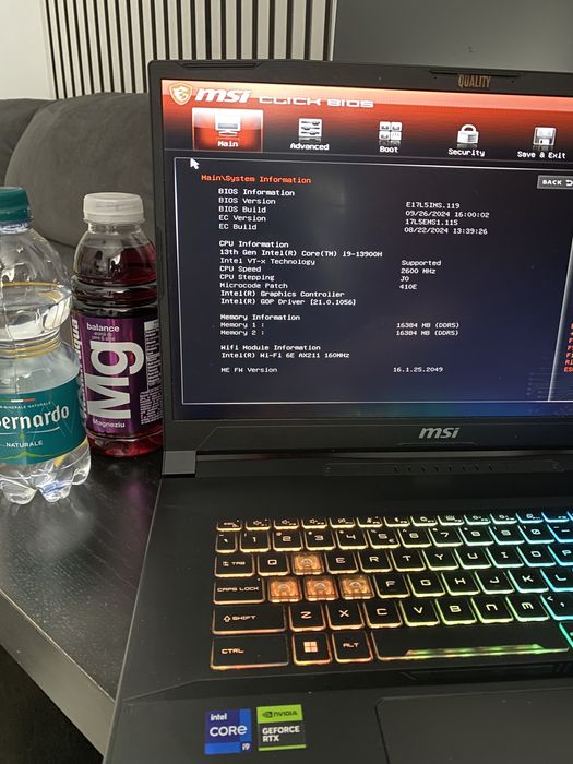 Laptop Gaming MSI Katana 17 B13VGK cu Intel® Core™ i9 si GeForce RTX 4070
