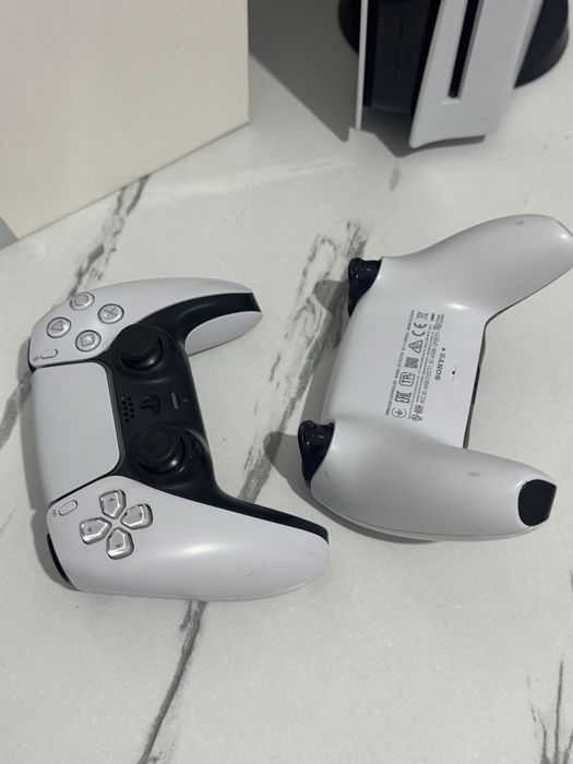 Playstation 5 825 гб