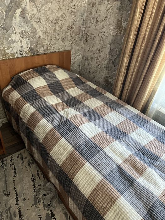 Продам шкафы кровать и стол