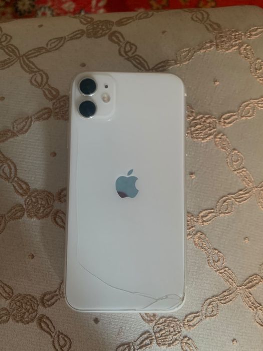 Iphone 11  идеал