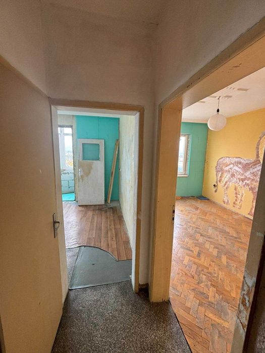 Продава се Тристаен апартамент в София, Център - 83 кв.м за 2157 €/кв.м - Снимка #8