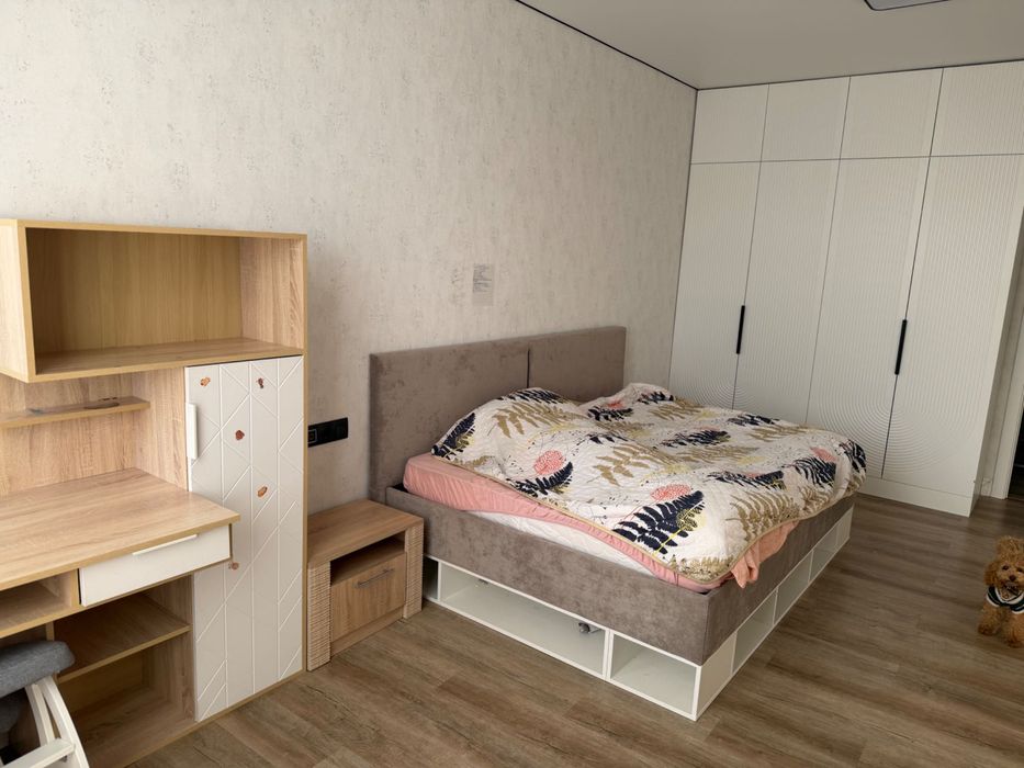 Сдам 4х комнатную квартиру