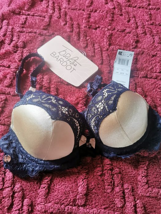Sutien 85 C - Nou - 65 lei 2 buc +1 bonus
