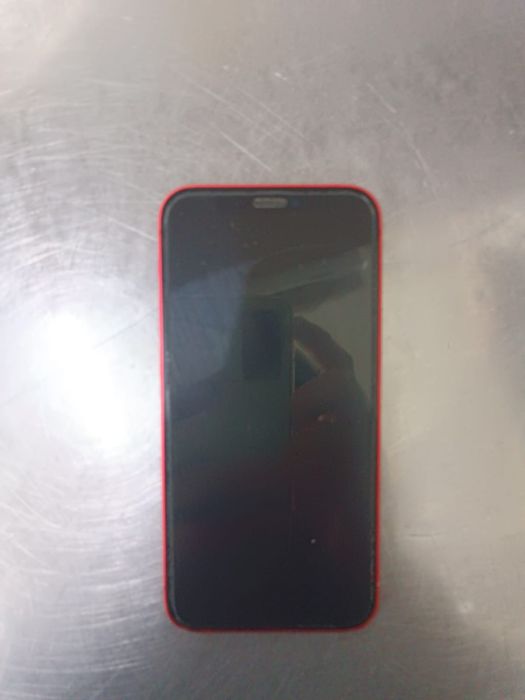 IPhone 12 mini красный