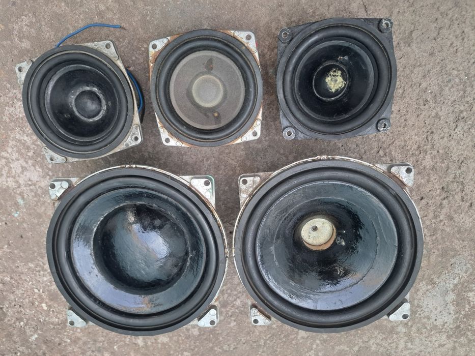 продаются колонки и динамики