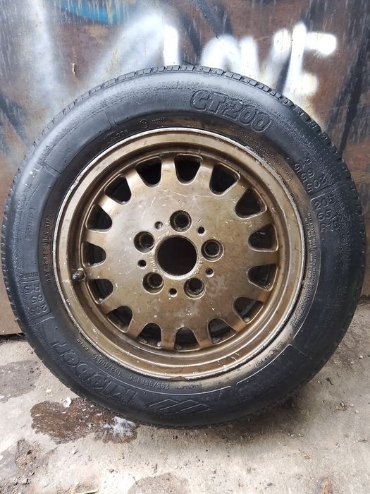 Продам диск с резиной  BMW