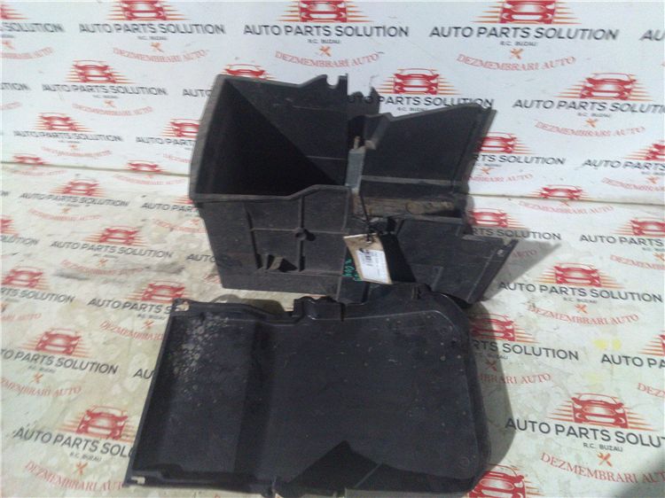 Carcasa baterie 2.0 d ford kuga an fabr. 2009