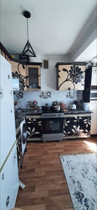 Кентау қ 3 бөлмелі уй сатылады