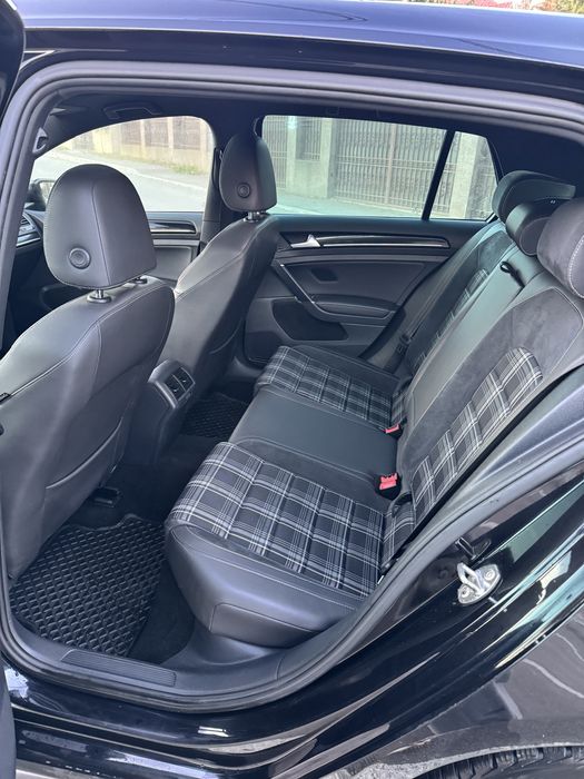 Volkswagen Golf 7