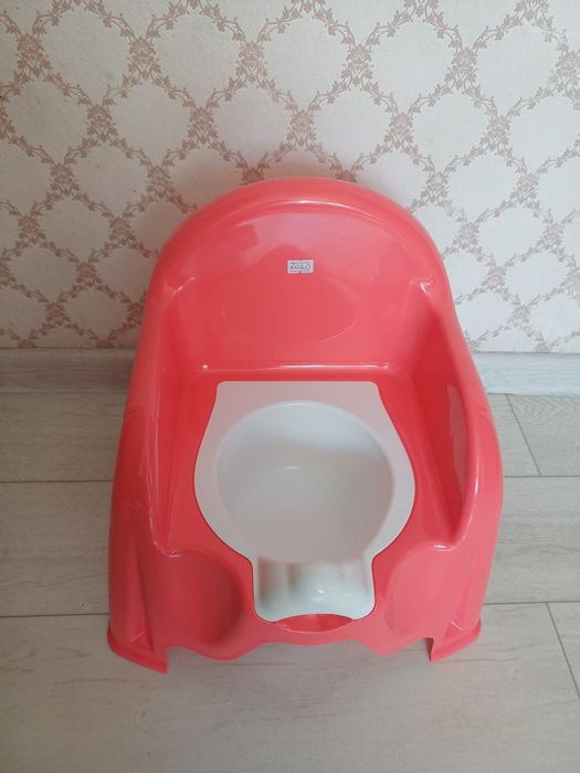 Продам детский горшок