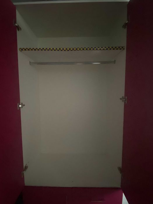 Vând mobilă tineret