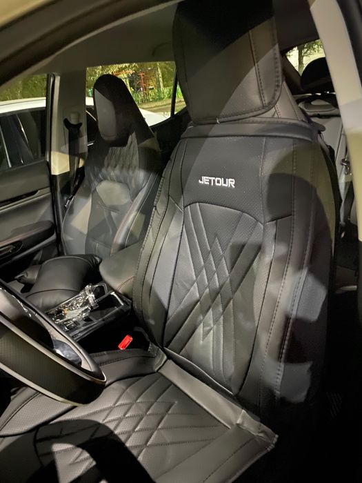 Продам авточехлы на Jetour x70 plus