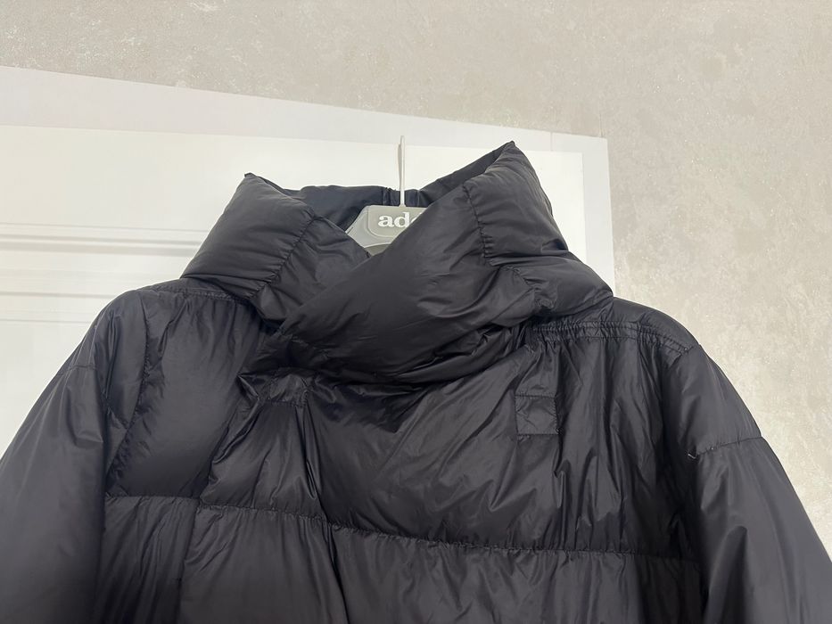 Продаю пуховик 15 тыс.