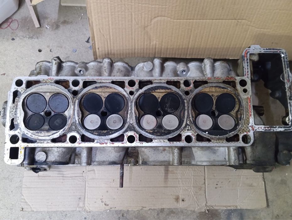 Продам головку на газель