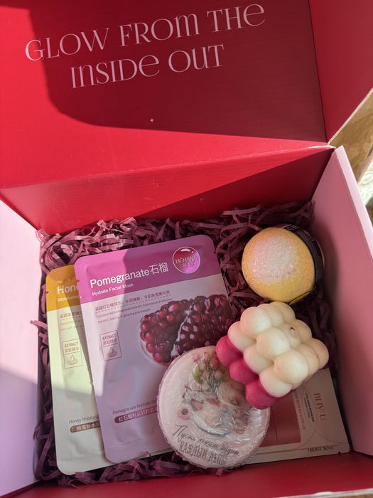 Бьюти бокс с наполнением.