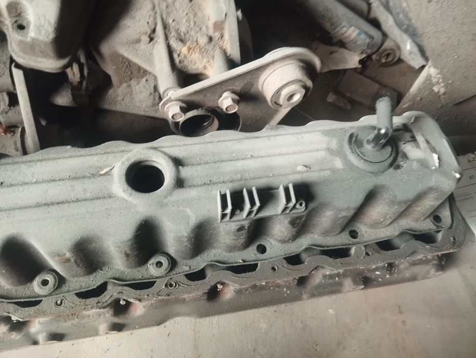 Продам головку на jeep grand Cherokee