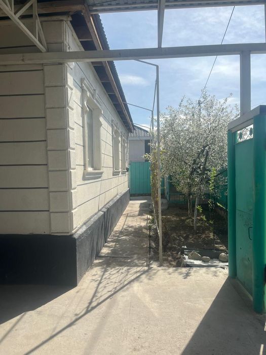 Үлкен үй сатылады