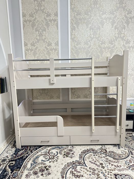 Ikki etajli kravat yetkazib berish bepul