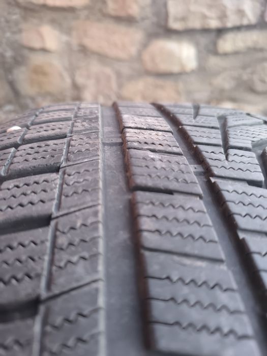 Зимни  гуми hankook  275 45 20